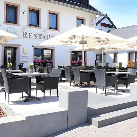 Hotell Restaurant Haus Zwicker *