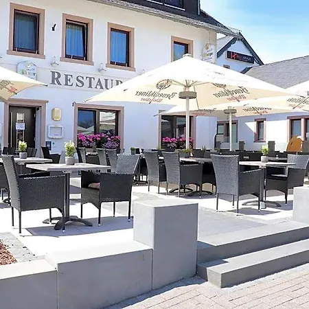 Restaurant Haus Zwicker فندق Bleialf