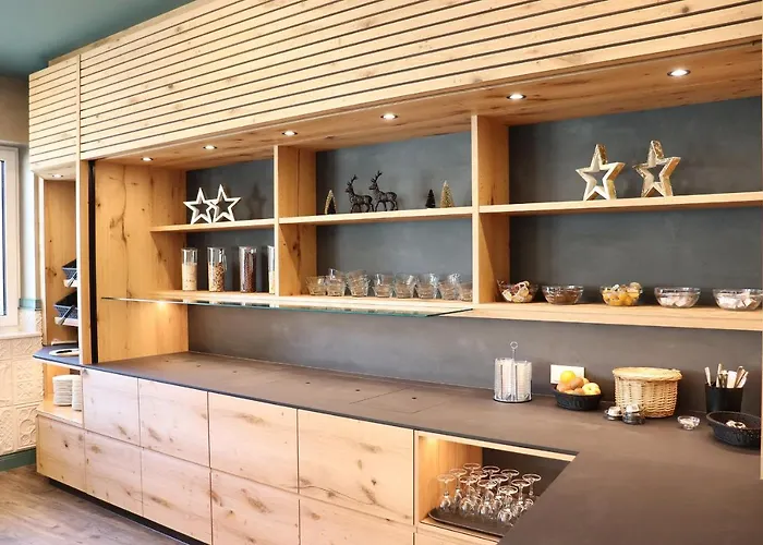 מלון Restaurant Haus Zwicker *